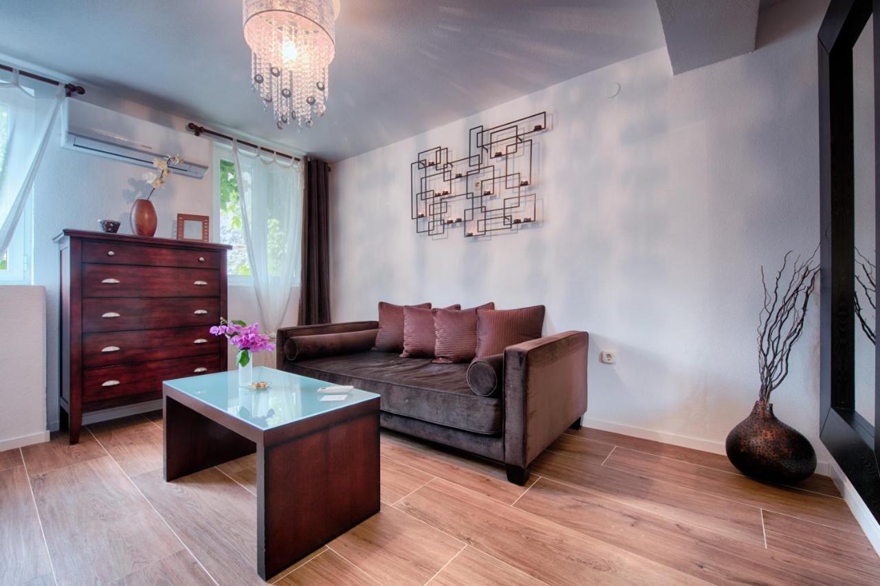B&B Villa Vis Exteriér fotografie